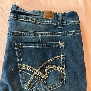 NEW- Wallflower Jeans